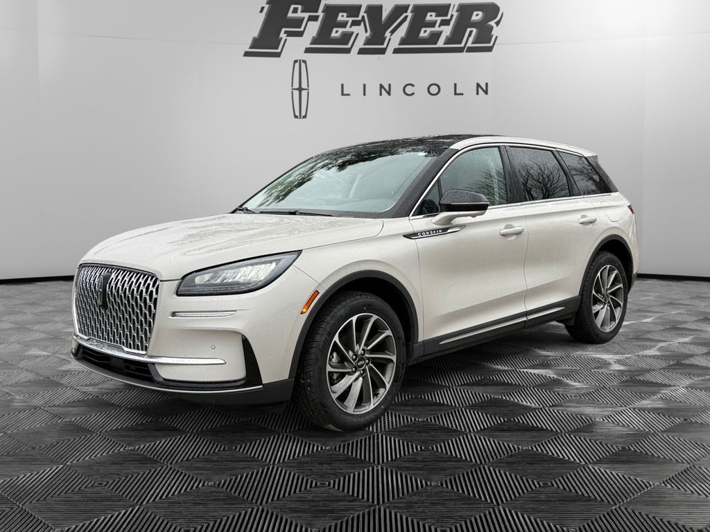 2023 Lincoln Corsair Base