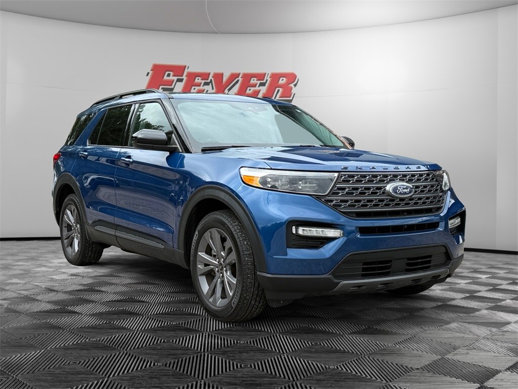 2022 Ford Explorer XLT photo 3