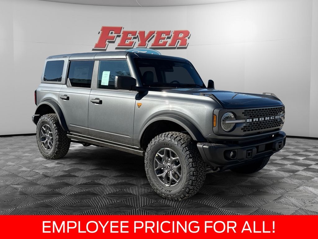 New 2025 Ford Bronco Badlands SUV