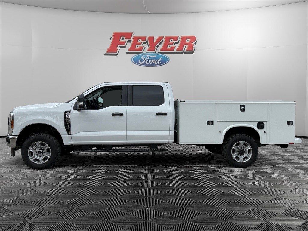 2026 Ford F-350 photo 4
