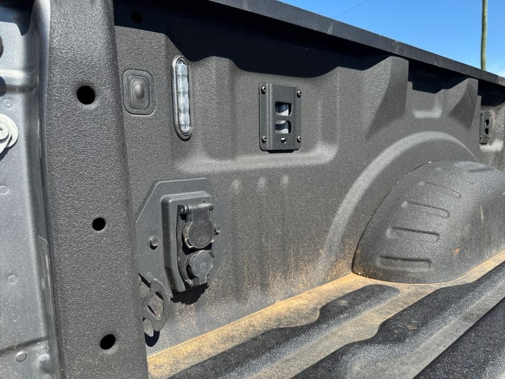 2024 Ford F-350 Super Duty Platinum - Photo 27
