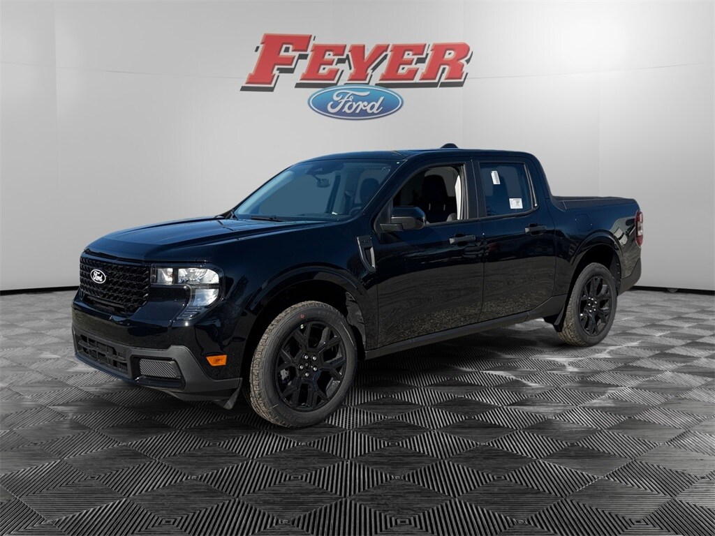 New 2025 Ford Maverick XLT Truck