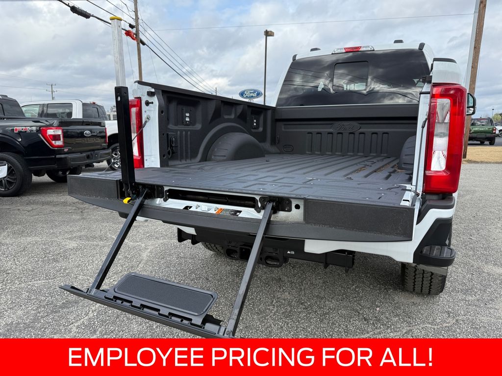 2026 Ford F-350 Super Duty XL - Photo 18