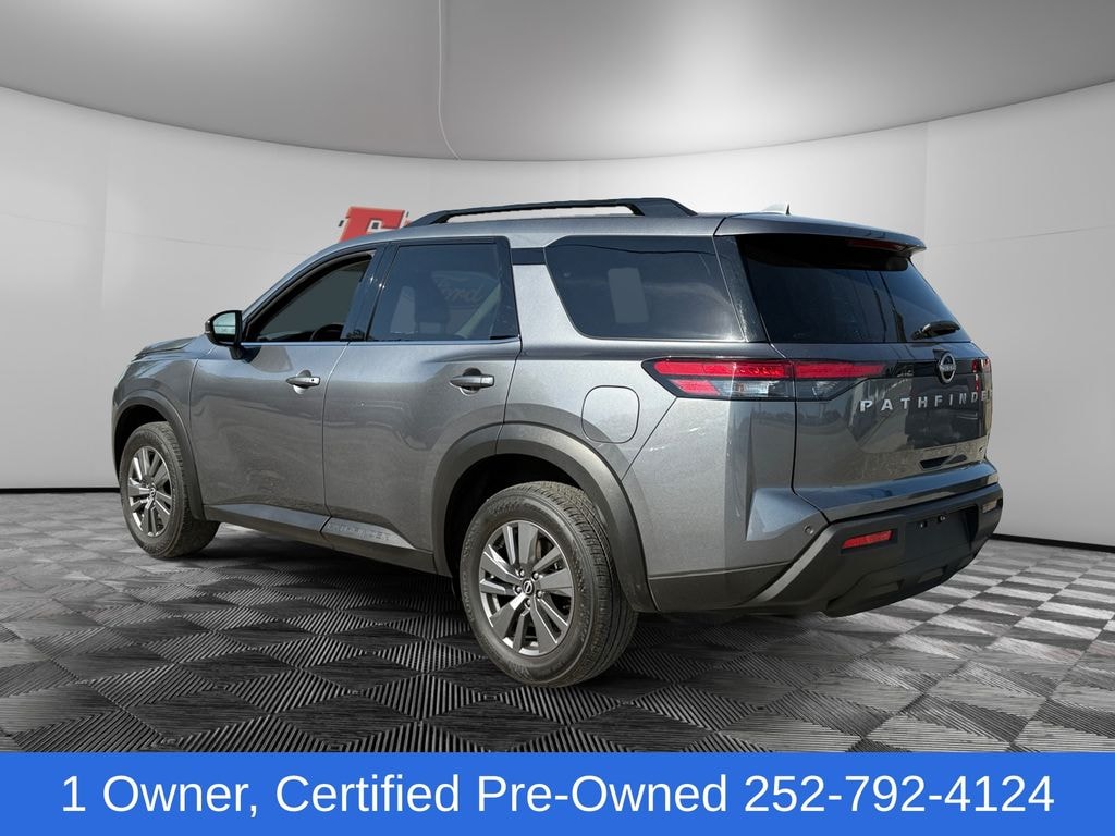 Used 2025 Nissan Pathfinder SV SUV