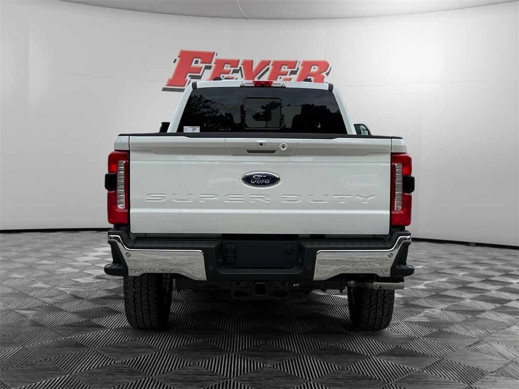 2026 Ford F-350 photo 2