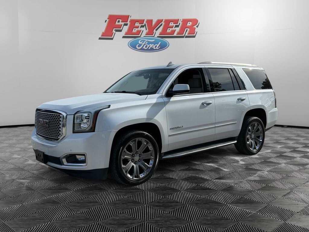 2016 GMC Yukon 4WD Denali's photo