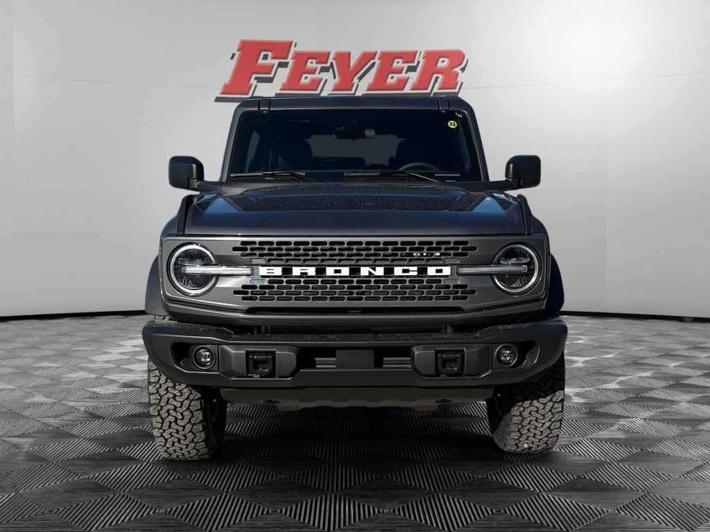 New 2025 Ford Bronco Badlands SUV