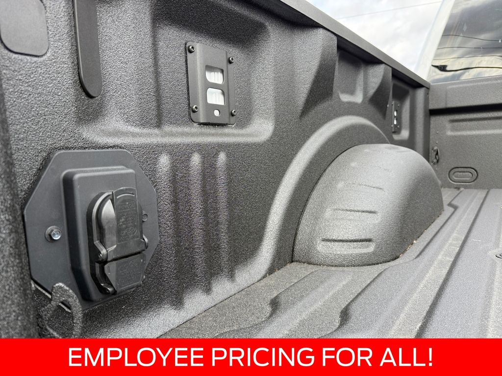 2026 Ford F-350 Super Duty XL - Photo 16