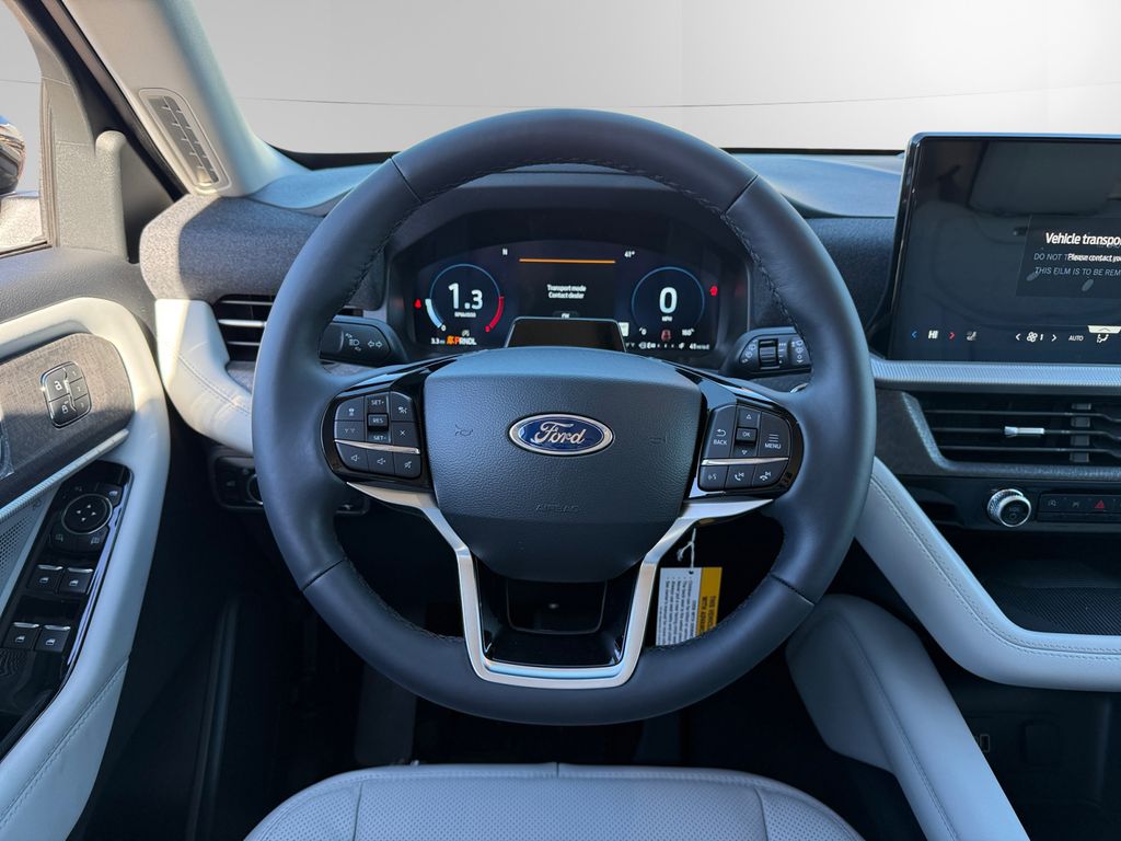 2026 Ford Explorer Platinum - Photo 9