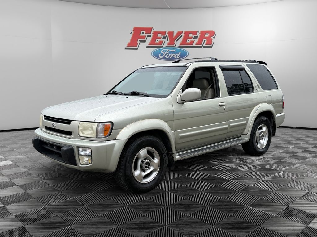 2000 INFINITI QX3 Base