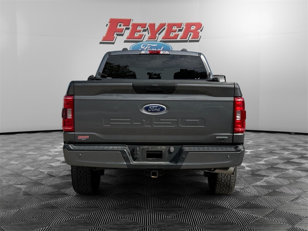 2023 Ford F-150 XL photo 3