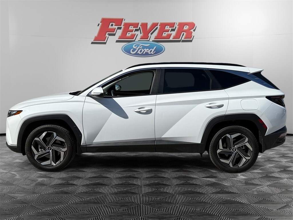 2023 Hyundai Tucson SEL Convenience photo 2