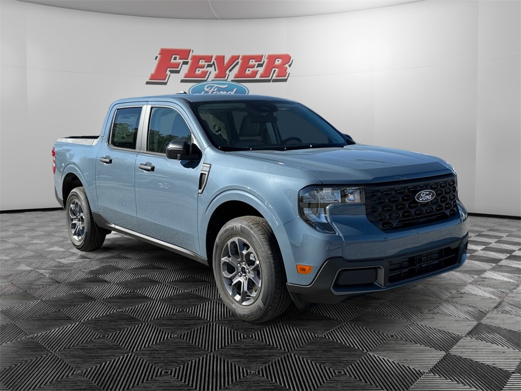 New 2025 Ford Maverick XLT Truck