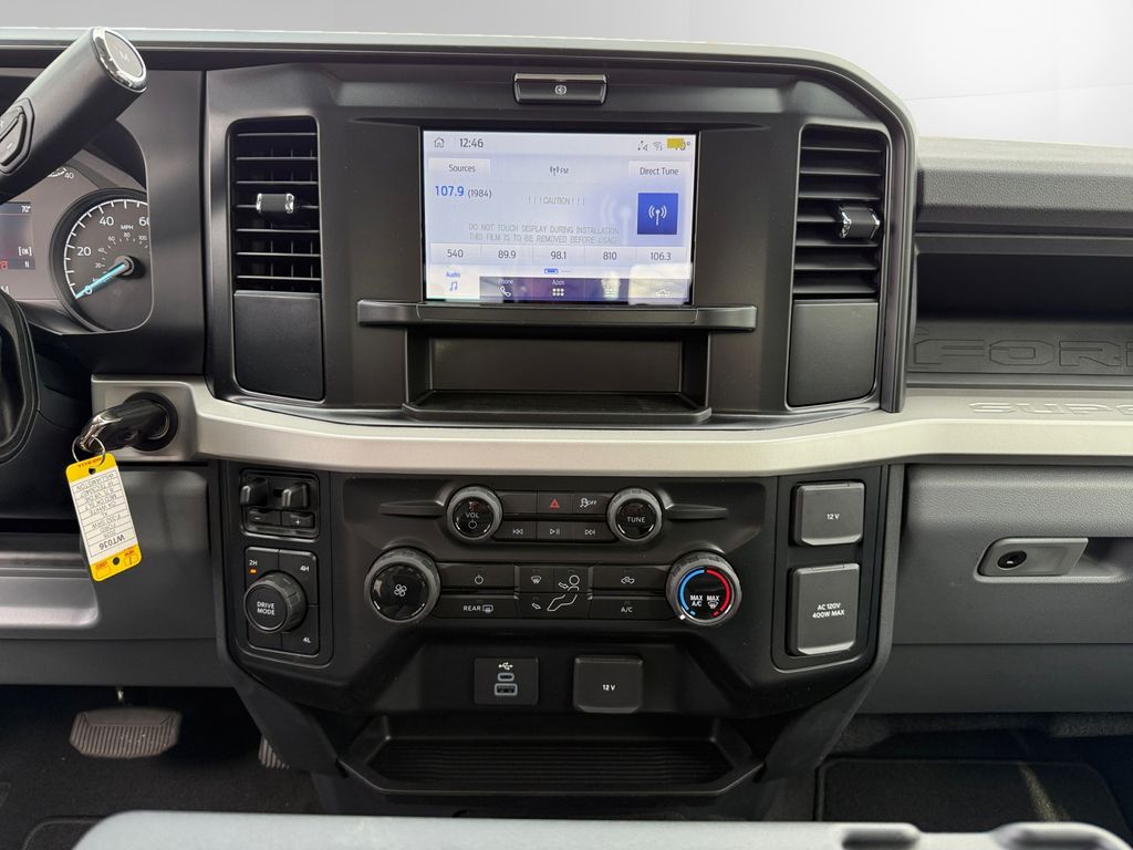 2026 Ford F-350 Super Duty XL - Photo 12
