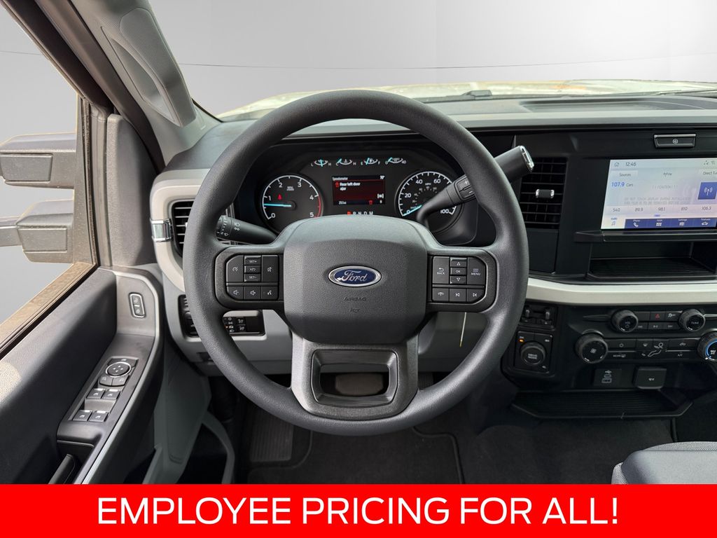 2026 Ford F-350 Super Duty XL - Photo 10