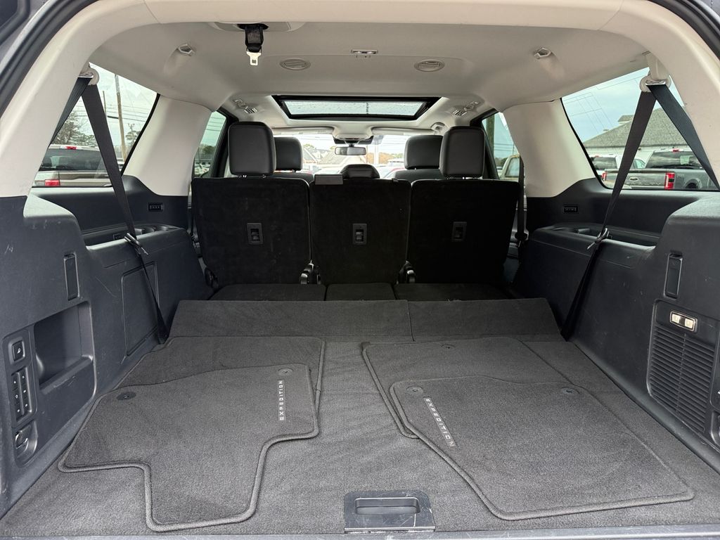 2025 Ford Expedition Platinum - Photo 25