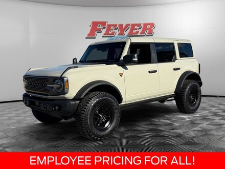 2025 Ford Bronco Badlands SUV