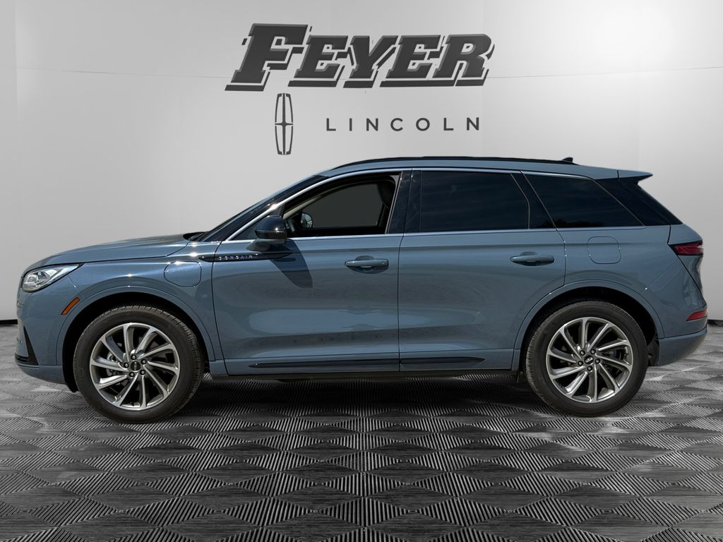 Used 2025 Lincoln Corsair Grand Touring with VIN 5LMTJ5DZXSUL01928 for sale in Williamston, NC