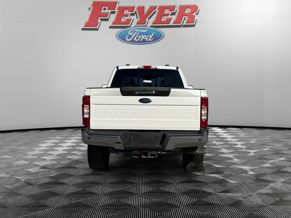 Used 2022 Ford F-250SD Lariat Truck