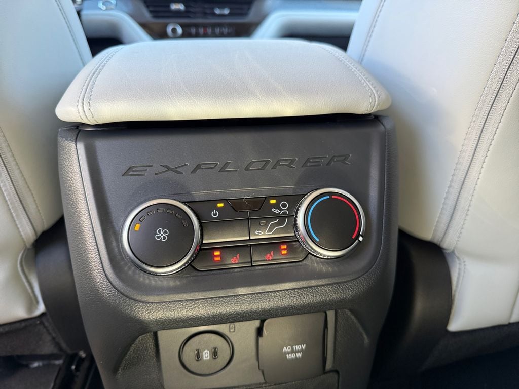 2026 Ford Explorer Platinum - Photo 20