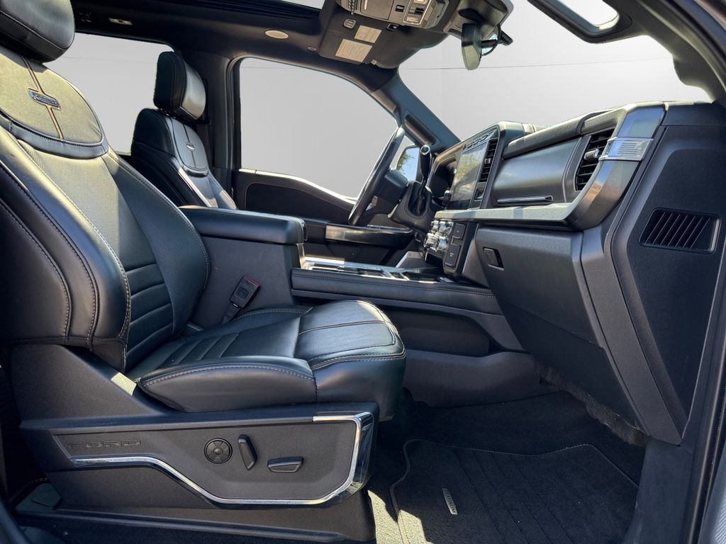 2024 Ford F-350 Super Duty Platinum - Photo 15