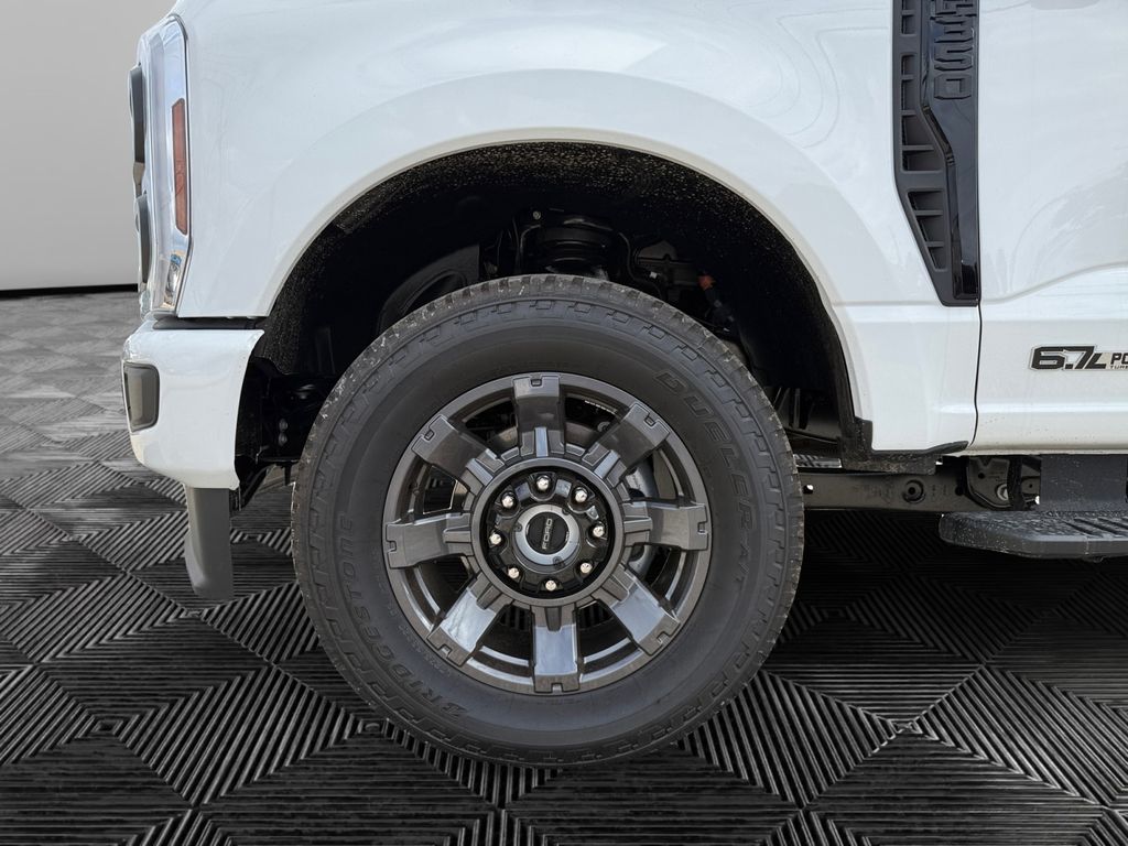 2026 Ford F-350 Super Duty XL - Photo 9