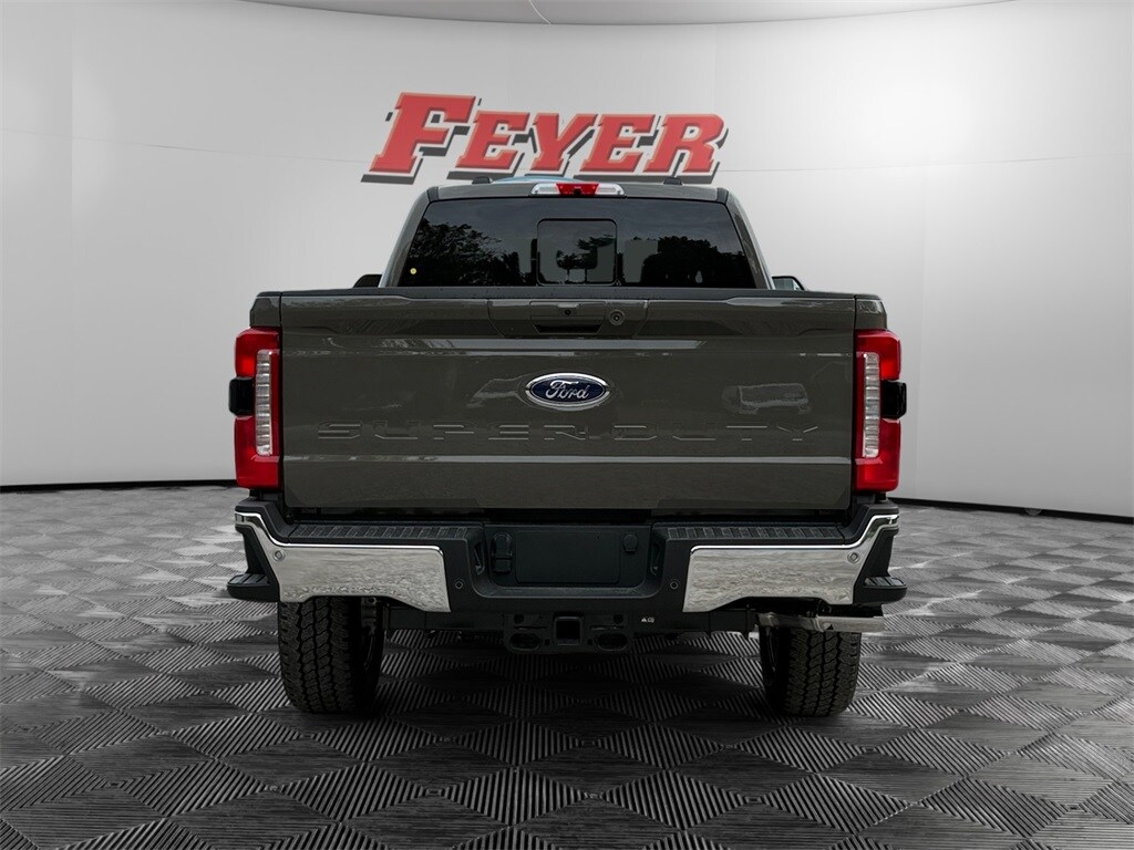 2026 Ford F-250 photo 4