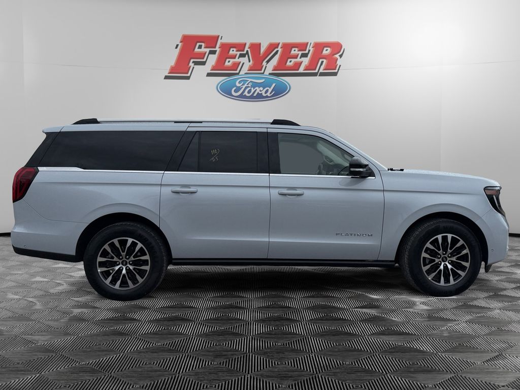 2025 Ford Expedition Platinum - Photo 8