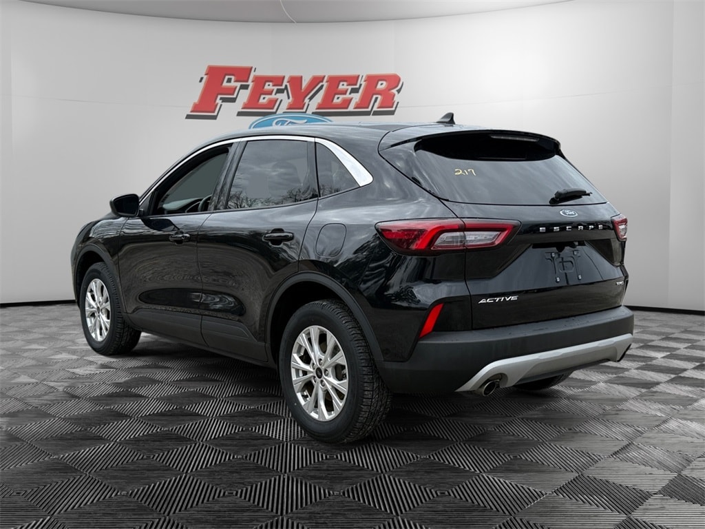 Used 2024 Ford Escape Active SUV