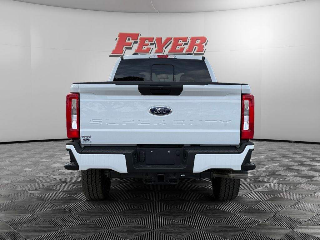 2026 Ford F-350 Super Duty XL - Photo 6