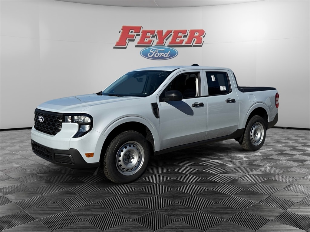 2025 Ford Maverick XL's photo