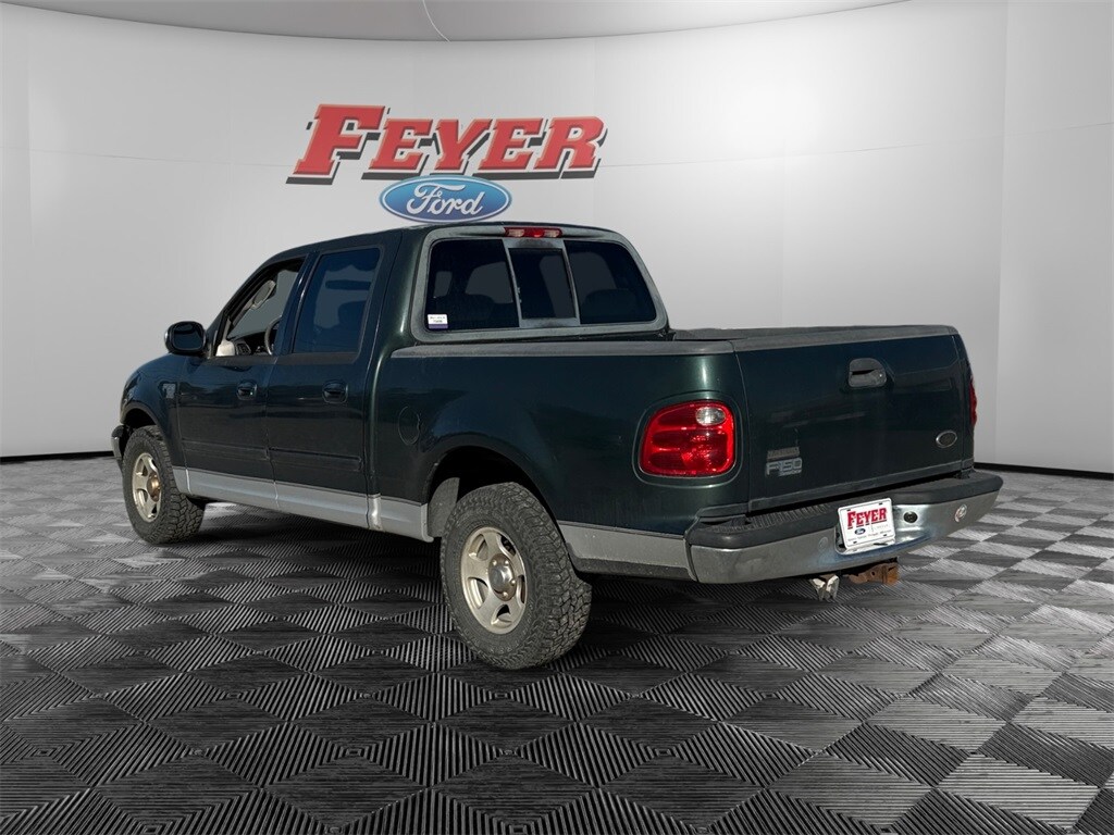 2002 Ford F-150 XLT photo 3