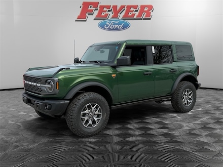 2025 Ford Bronco Badlands SUV