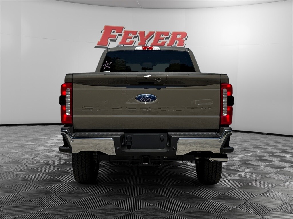 2026 Ford F-250 photo 4