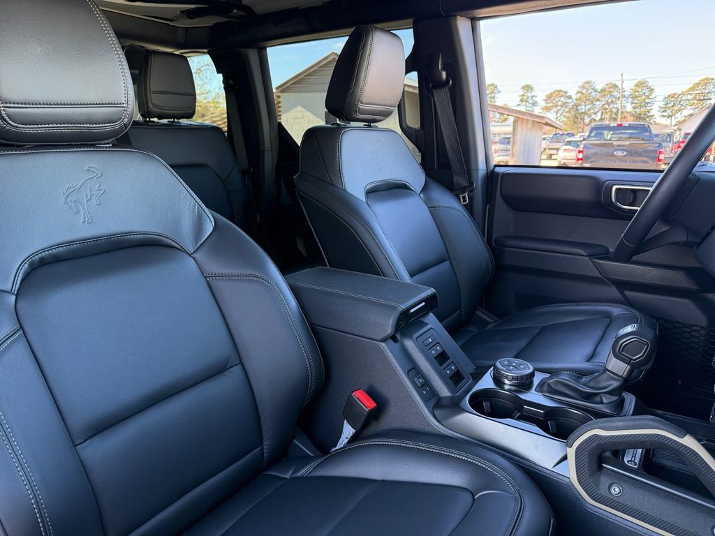 2025 Ford Bronco 4-Door Badlands - Photo 17