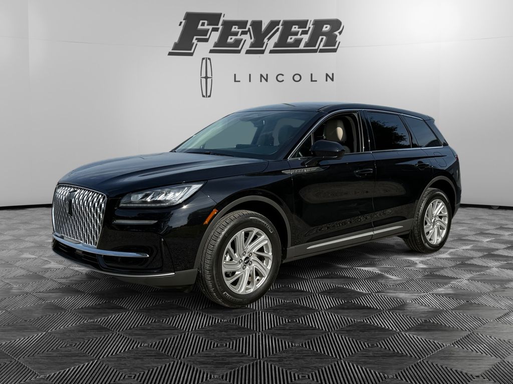 2025 Lincoln Corsair Premiere AWD's photo