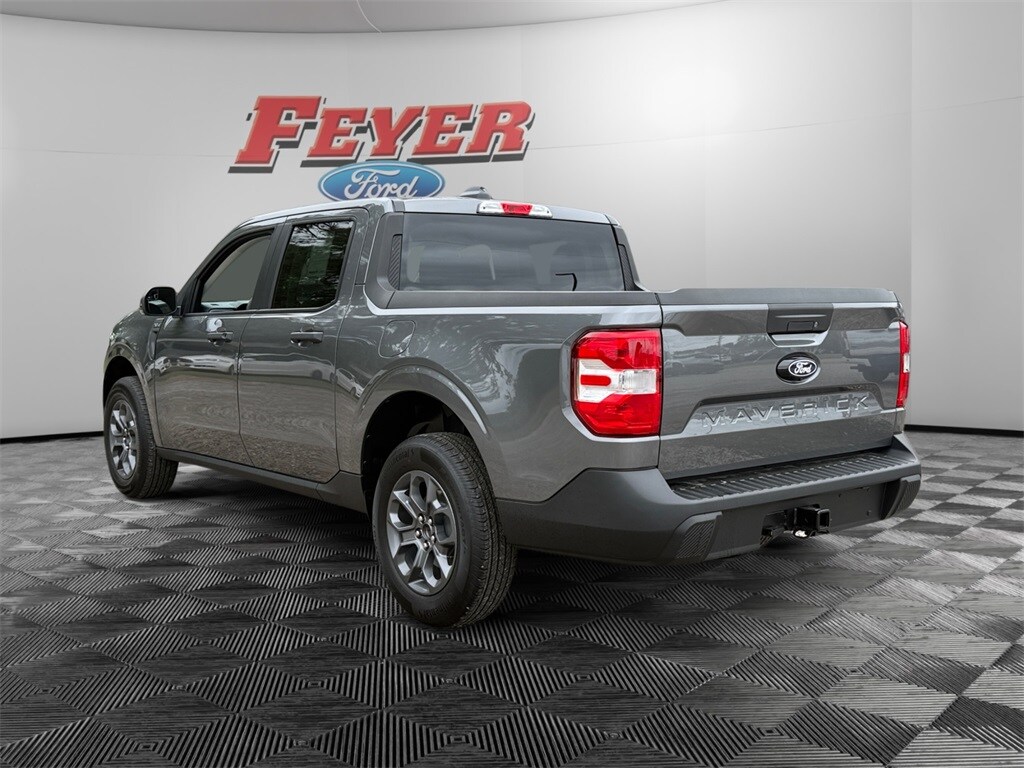 2025 Ford Maverick XLT photo 3