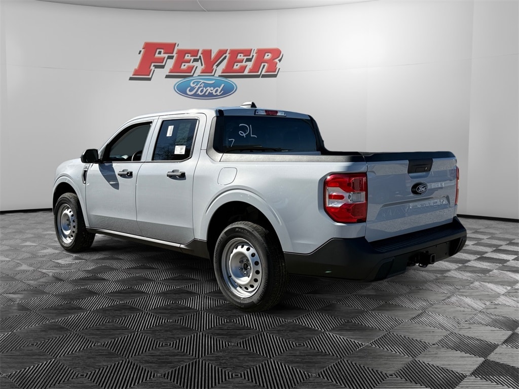 New 2025 Ford Maverick XL Truck