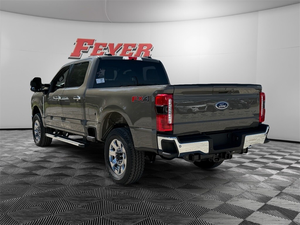 2026 Ford F-250 photo 3
