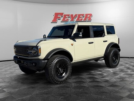 2025 Ford Bronco Badlands SUV