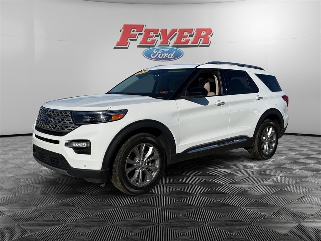 2023 Ford Explorer SUV 