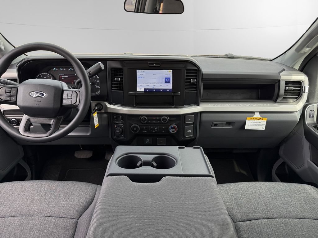 2026 Ford F-350 Super Duty XL - Photo 11