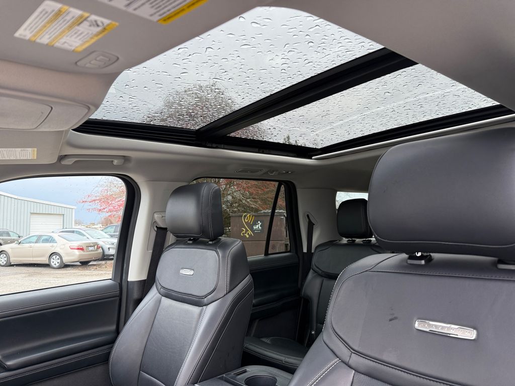 2025 Ford Expedition Platinum - Photo 22