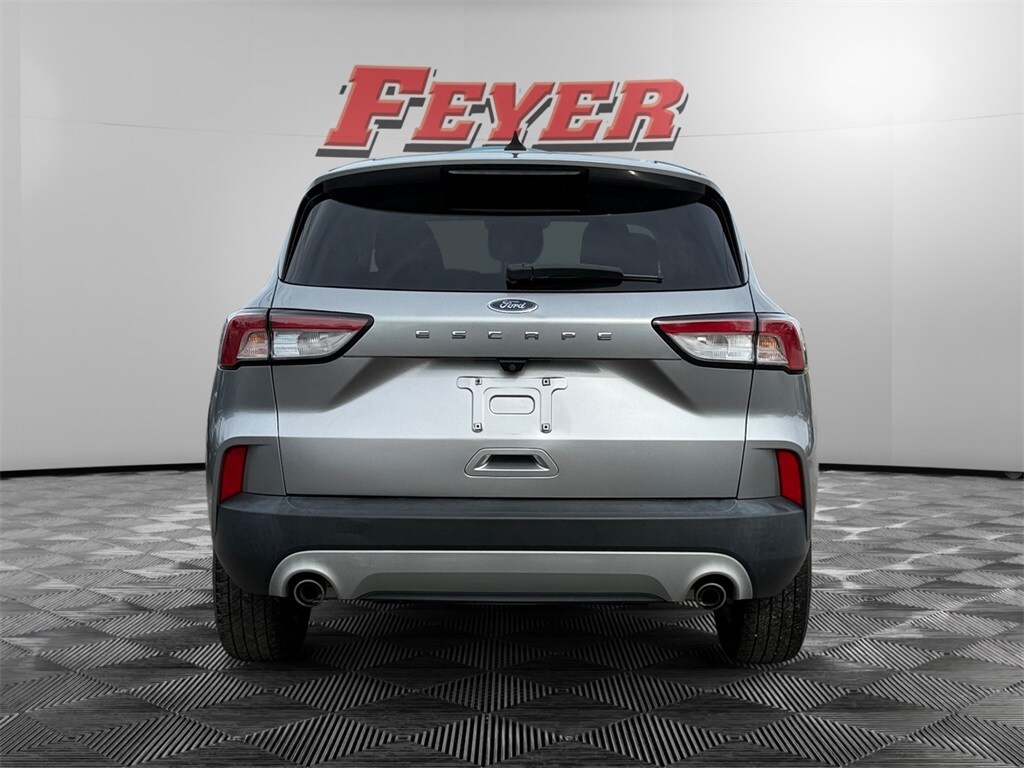 2021 Ford Escape SE photo 4