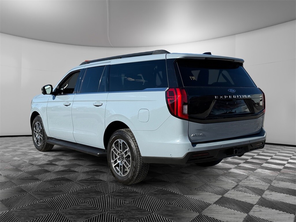 Used 2025 Ford Expedition Max Active SUV