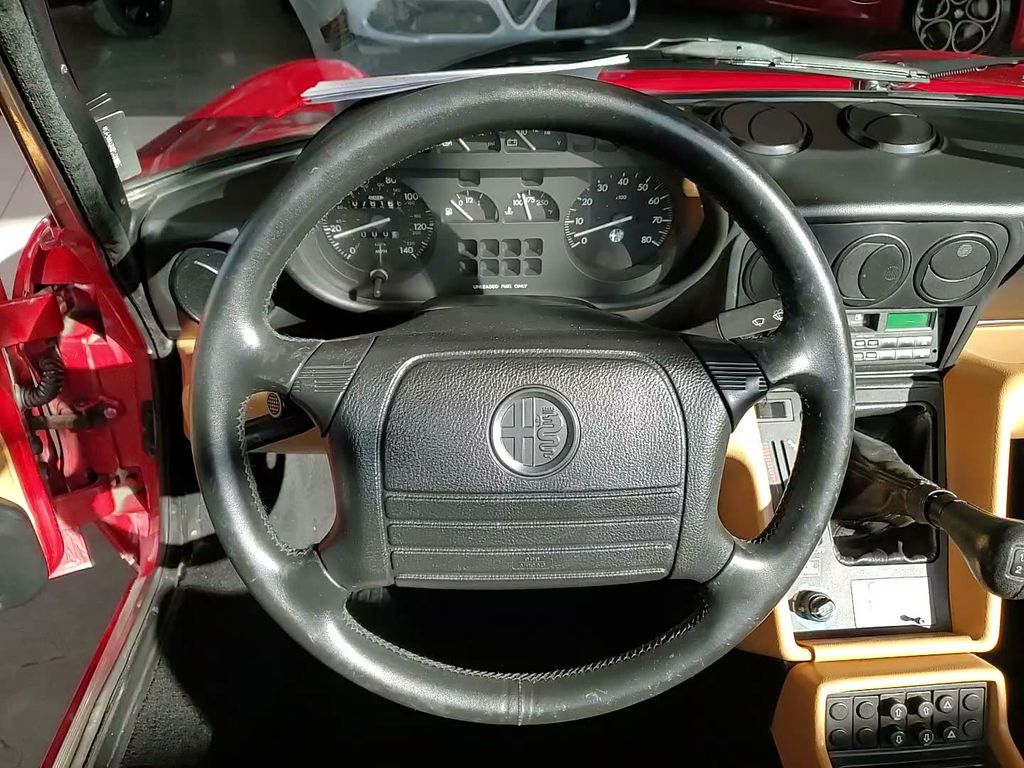 1991 Alfa Romeo Spider - Photo 18