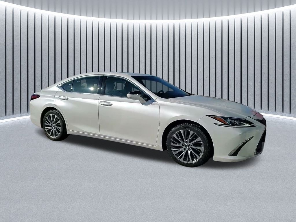 Used 2021 Lexus ES 250 Sedan
