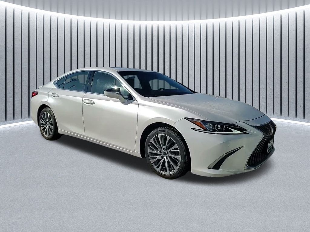 Used 2021 Lexus ES 250 Sedan
