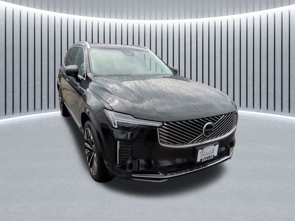 Used 2025 Volvo XC90 B5 Plus SUV