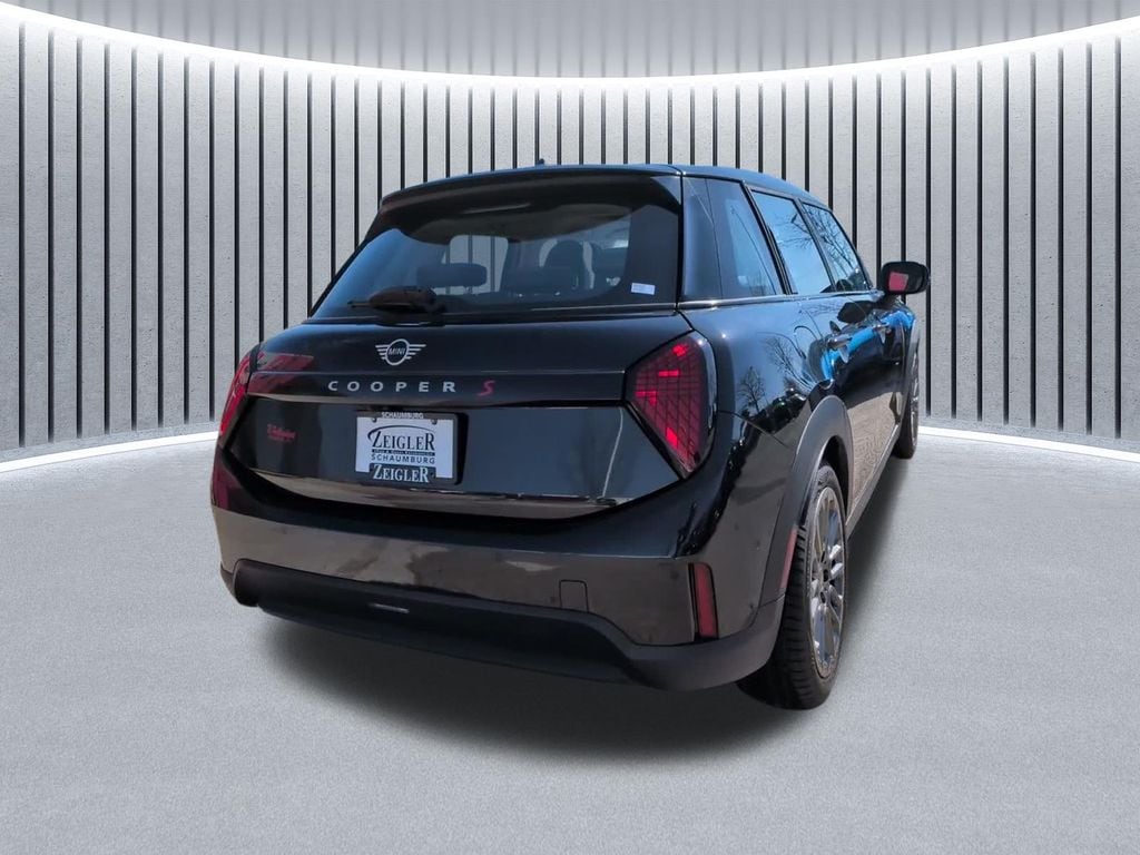 2025 MINI Hardtop 4 Door S - Photo 8